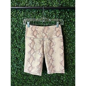 Varley Albury Bike Shorts Womens Size Small Champagne Snake Beige